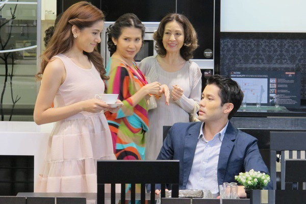 Về ra mắt, bố nàng vác điếu, bưng rượu mời, chàng trai bị chia tay vẫn không hiểu lý do-4