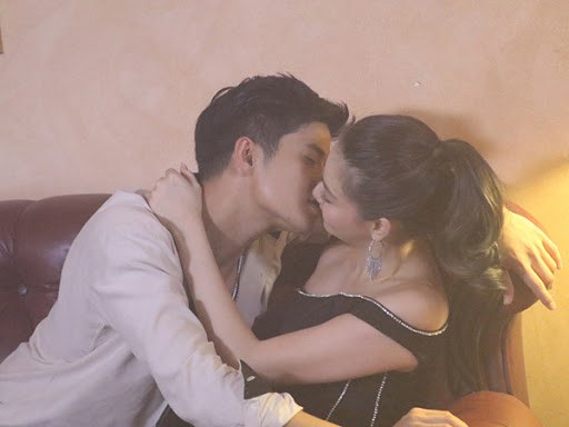 Chồng cũ gạ ngủ nốt đêm cuối rồi chia tay, tôi gào khóc khi biết anh đã làm điều này-1