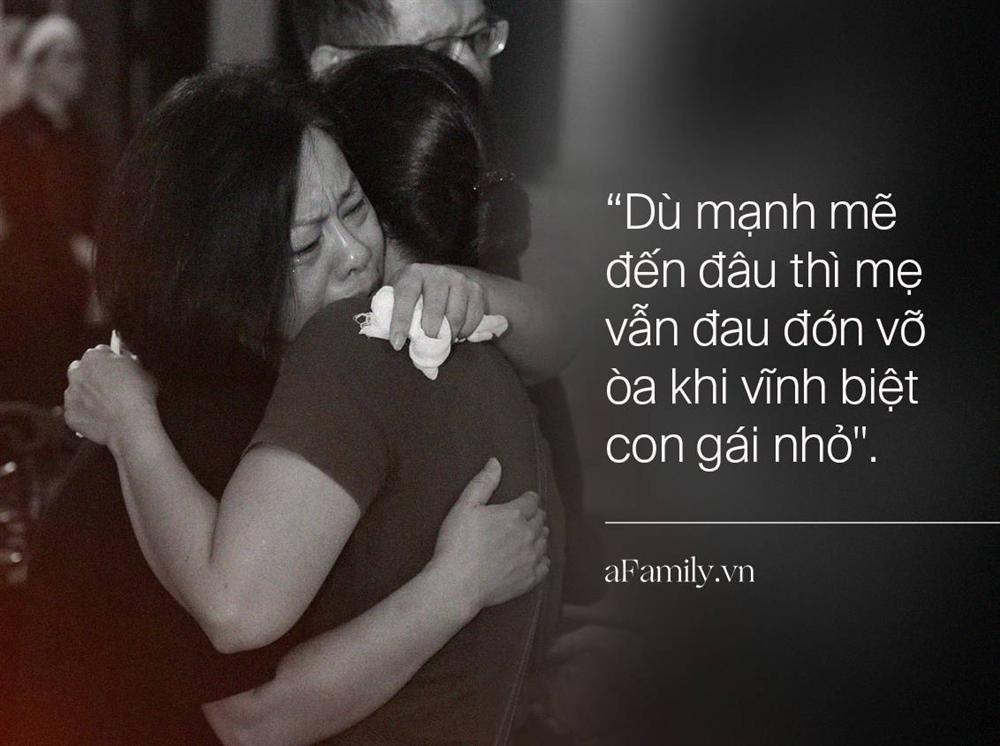 Những hình ảnh vô cùng xúc động của mẹ cố MC Diệu Linh bên di quan con gái: Trái tim người mẹ đau đớn tận cùng khi con ra đi chưa tròn 30 tuổi-4