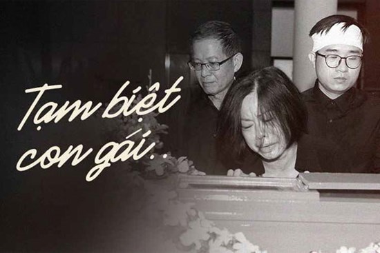 Những hình ảnh vô cùng xúc động của mẹ cố MC Diệu Linh bên di quan con gái: Trái tim người mẹ đau đớn tận cùng khi con ra đi chưa tròn 30 tuổi