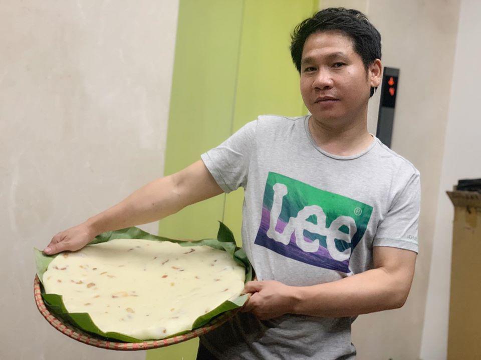 Trọng Tấn khoe cả mẹt bánh đúc to đùng tại nhà, mộc mạc vậy mà làm dân tình thích thú-1