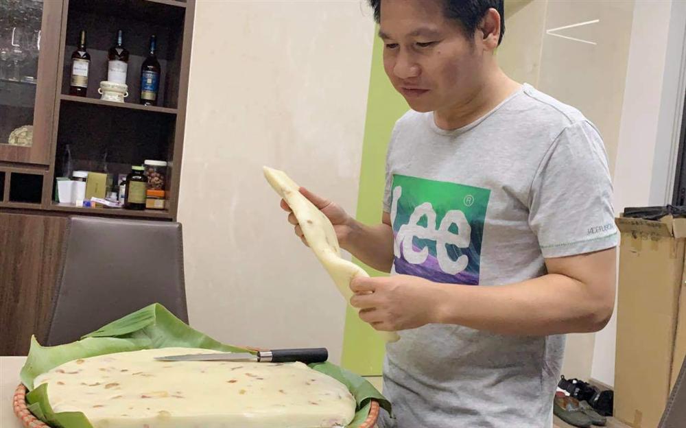 Trọng Tấn khoe cả mẹt bánh đúc to đùng tại nhà, mộc mạc vậy mà làm dân tình thích thú-3