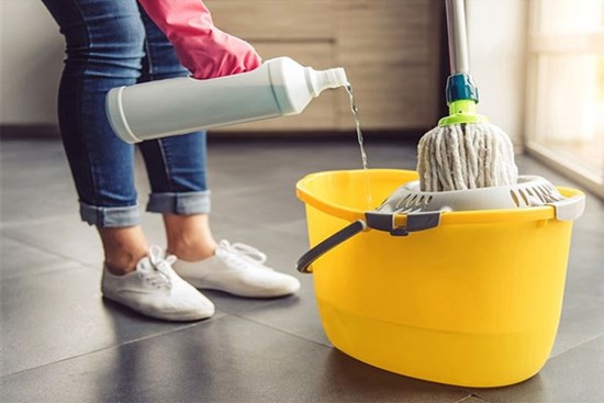 Đừng dùng nước sạch để lau nhà, hãy sử dụng loại nước này đảm bảo sàn nhà sạch bong kin kít