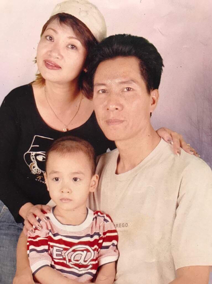 Nữ danh hài của Gặp nhau cuối tuần: 15 năm mới sinh được con thì chồng mất vì bệnh, một mình dạy con nên người khiến ai nấy ngưỡng mộ-1