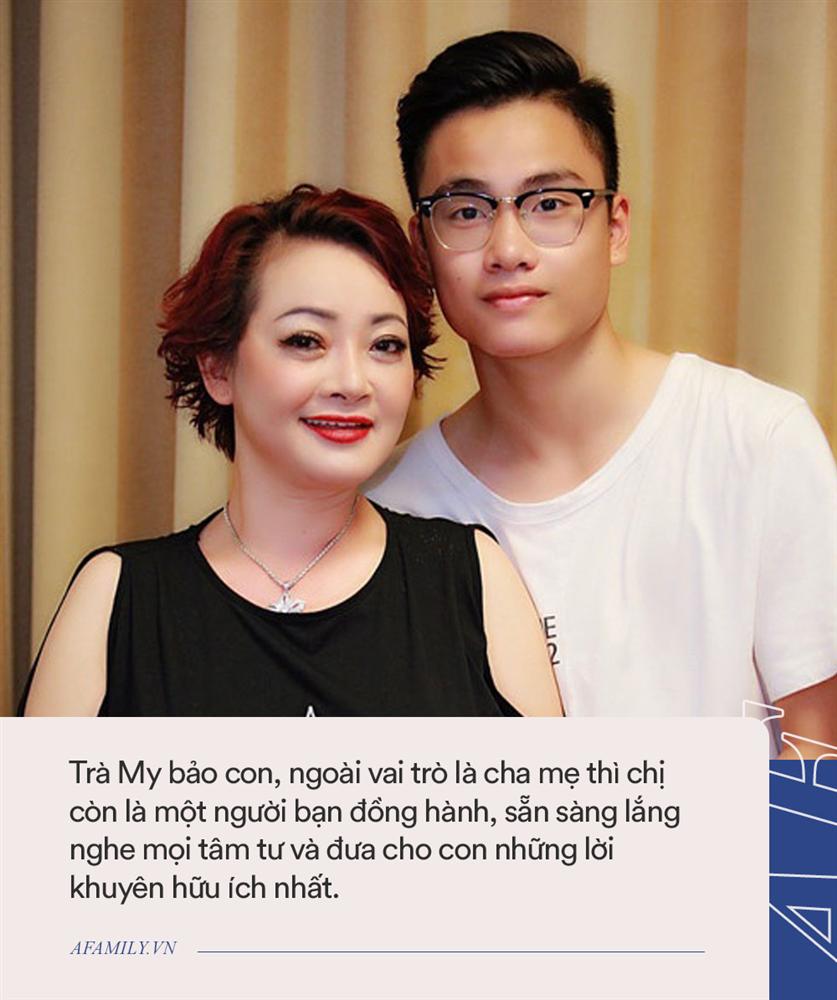 Nữ danh hài của Gặp nhau cuối tuần: 15 năm mới sinh được con thì chồng mất vì bệnh, một mình dạy con nên người khiến ai nấy ngưỡng mộ-3