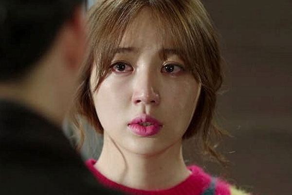 Sau khi đếm tiền cưới xong, chồng cầm 10 triệu cất đi mà không nói lý do cho vợ biết, để rồi hai tuần sau tôi biết sự thật điếng người-2