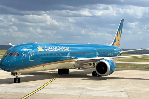 Công an tiếp nhận xác định nguyên nhân nữ hành khách ngã xe thang máy bay ở Tân Sơn Nhất-2