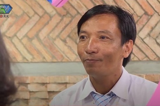 Mang cả sổ đỏ, giấy khai sinh khi tham gia show hẹn hò