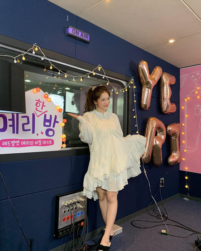 Những nàng thấp bé cứ học 12 set đồ của hội nấm lùn Kpop thì đảm bảo luôn sành điệu và cao ráo-3