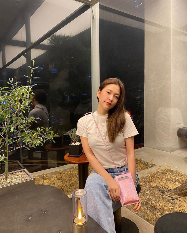 Những nàng thấp bé cứ học 12 set đồ của hội nấm lùn Kpop thì đảm bảo luôn sành điệu và cao ráo-4