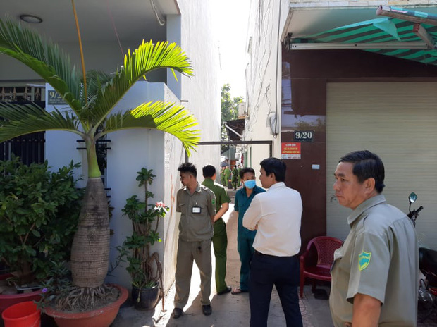 Cháy phòng trọ lúc rạng sáng, chồng cùng con gái 9 tuổi tử vong, vợ bị bỏng nặng-2