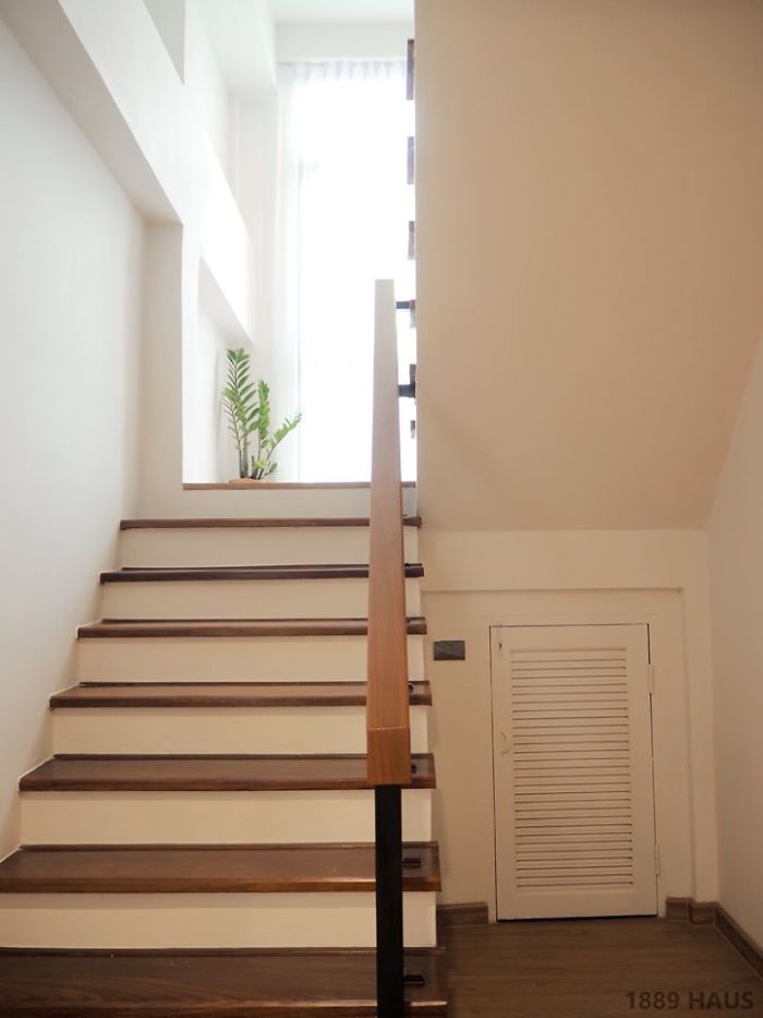 Cặp vợ chồng trẻ tạo bất ngờ khi sửa nhà phố sập sệ tối tăm thành không gian hiện đại, tiện nghi-25