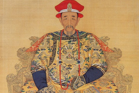 Hoàng đế Khang Hi luôn nghiêm khắc bồi dưỡng các hoàng tử trở thành văn võ song toàn nhưng đến cuối đời lại hối hận vì hành động của mình
