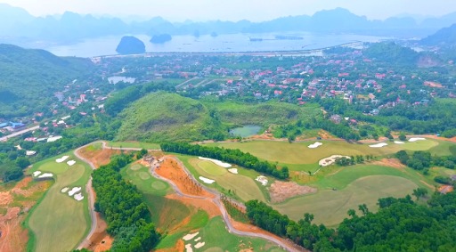 Ông trùm sân golf sở hữu lâu đài lộng lẫy độc nhất vô nhị ở Nam Định-1