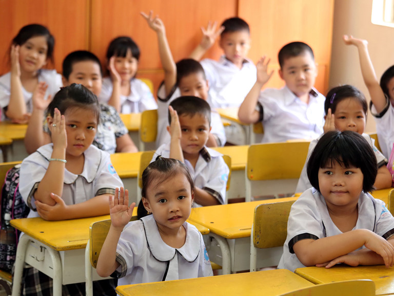 Giải quyết khủng hoảng tuổi đến trường cho con vào lớp 1, phương pháp thì nhiều nhưng không phải bố mẹ nào cũng làm đúng-2