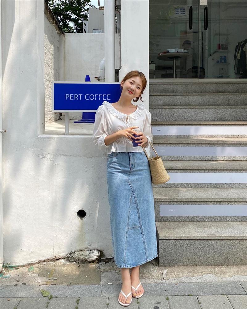 4 mẫu chân váy đang hot rần rần và gần như ai diện cũng đẹp, sắm thiếu thì style hè của bạn cũng chán hẳn-13