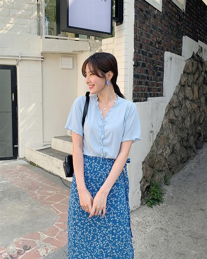 4 mẫu chân váy đang hot rần rần và gần như ai diện cũng đẹp, sắm thiếu thì style hè của bạn cũng chán hẳn-8