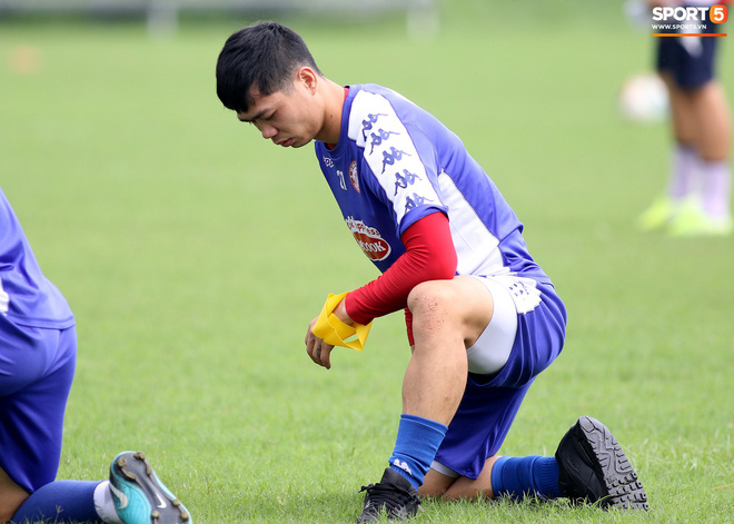 Công Phượng cười tít mắt sau trận thắng, cả đội TP.HCM được thưởng gần 1 tỷ đồng-7