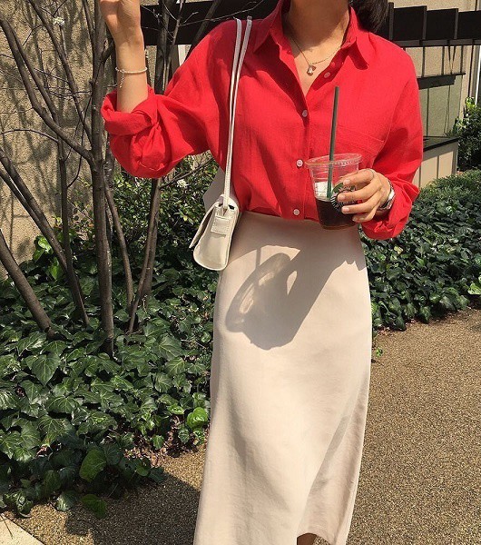 Với một chiếc áo sơ mi, nàng công sở vẫn mặc đẹp suốt cả tuần nhờ 7 công thức này-12