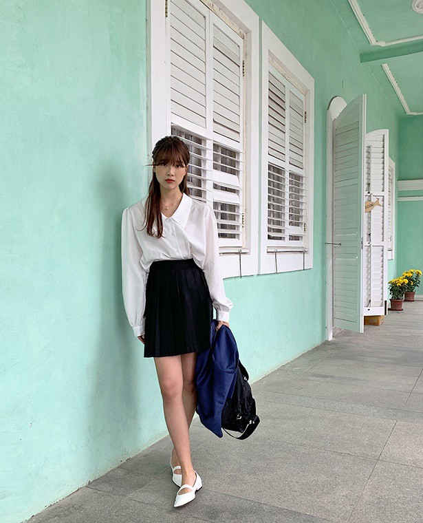 Với một chiếc áo sơ mi, nàng công sở vẫn mặc đẹp suốt cả tuần nhờ 7 công thức này-17