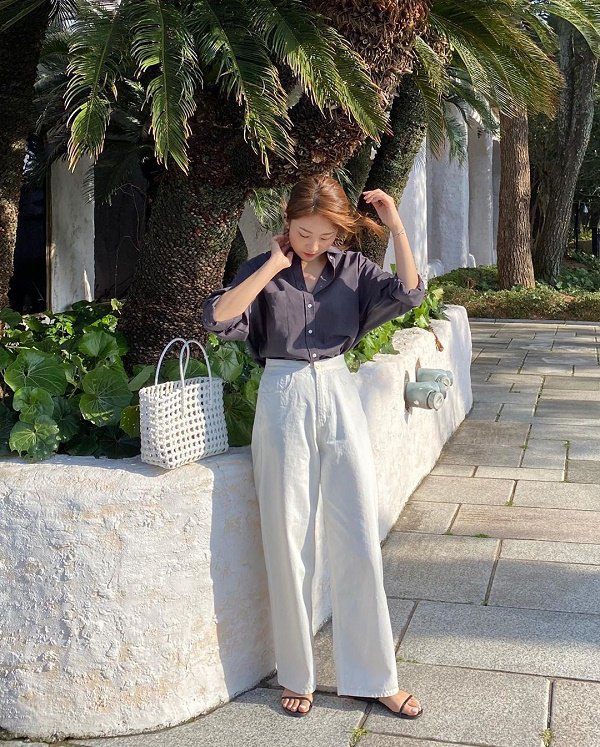 Với một chiếc áo sơ mi, nàng công sở vẫn mặc đẹp suốt cả tuần nhờ 7 công thức này-4