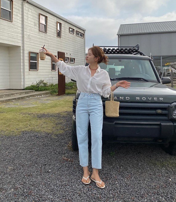 Với một chiếc áo sơ mi, nàng công sở vẫn mặc đẹp suốt cả tuần nhờ 7 công thức này-8