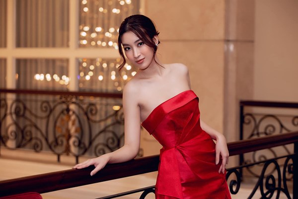 Loạt ảnh mặc bikini nóng bỏng của hoa hậu Đỗ Mỹ Linh-6