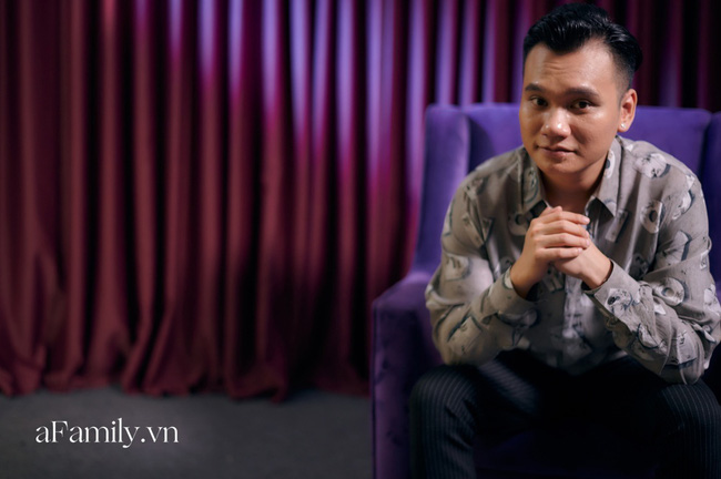 Khắc Việt: Vũ Khắc Tiệp sai, tôi nghĩ trong lòng bạn Tiệp này làm cái gì mà gấu thế, cứ thử va vào tôi xem!-10