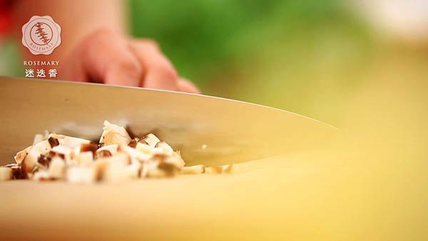 Không xào hay luộc, làm bắp cải cuộn kiểu này bỗng tốn cả nồi cơm-3