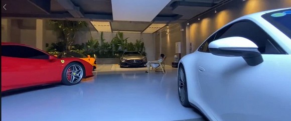 Cường Đô la hé lộ những góc yêu thích trong nhà, nhìn 4 siêu xe ai cũng mê-14