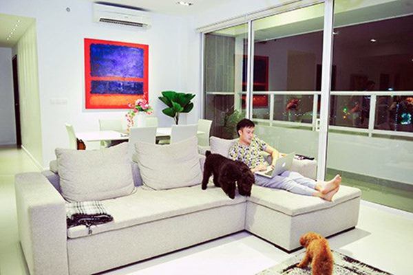 Đọ nhà cặp anh em được săn đón nhất showbiz Việt: Người kiếm tiền tỷ lại ở nơi giải dị!-9