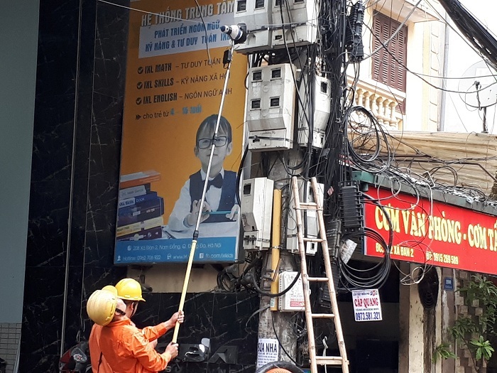 Hóa đơn điện tăng gấp 3 lần: Đến hẹn dân kêu, ấm ức chưa dứt-1