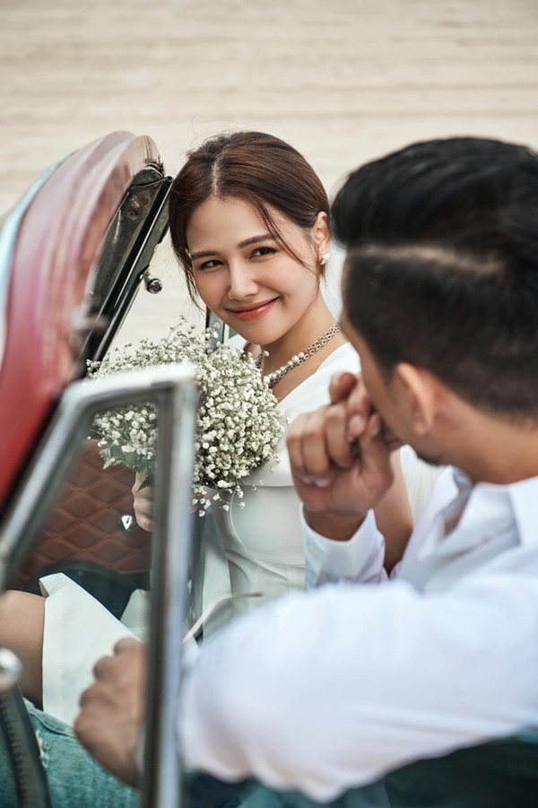 Gu ăn mặc của Phanh Lee ngày càng gợi cảm-1