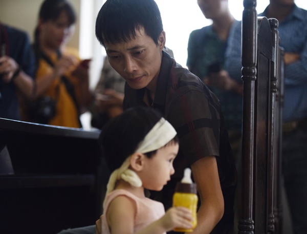 Vụ đầu độc chị họ bằng trà sữa vì yêu anh rể: 2 mẹ con nữ điều dưỡng thoát chết thần kỳ-6