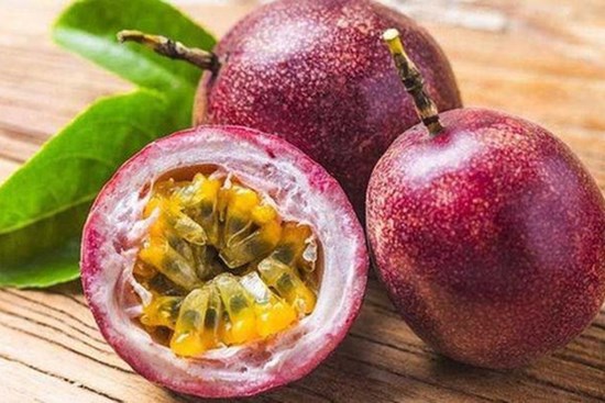 Cách chọn chanh leo nhẹ vỏ, nhiều ruột, 10 quả trúng cả 10