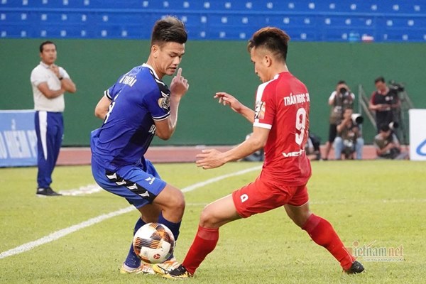 Tuyển Việt Nam: Xong bài toán Trọng Hoàng, nhưng Văn Hậu thì chưa-1