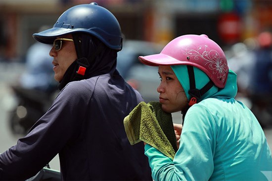 Dự báo thời tiết 22/6, miền Bắc và Trung nắng gắt, chạm ngưỡng 42 độ