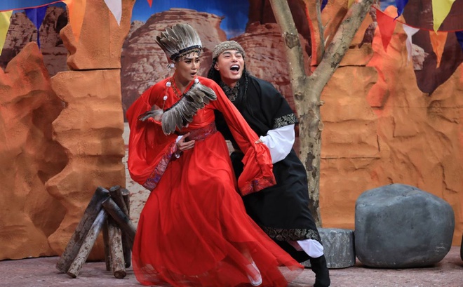 Lâm Vỹ Dạ hôn Song Luân ở Ơn giời-2