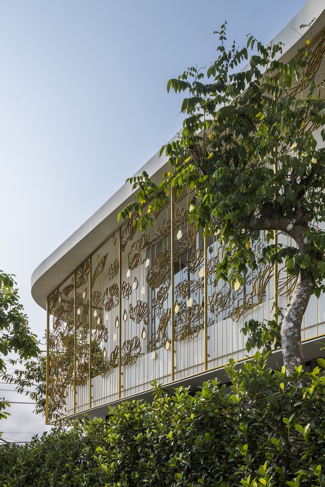 Nhà hoa sen thể hiện nghị lực phi thường của cô giáo khuyết tật-2