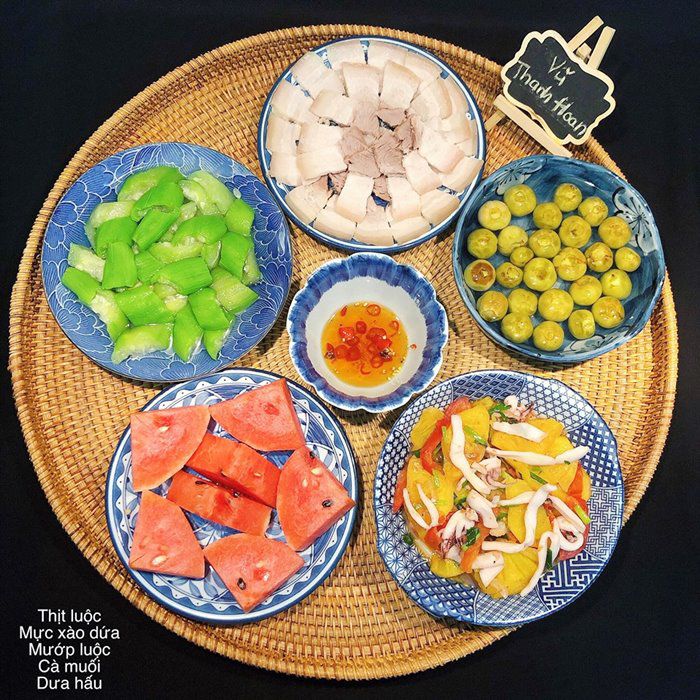 Vợ đảm gợi ý thực đơn cho cả tuần nắng nóng, ai đang chán cơm nhìn thấy cũng phải thèm-7