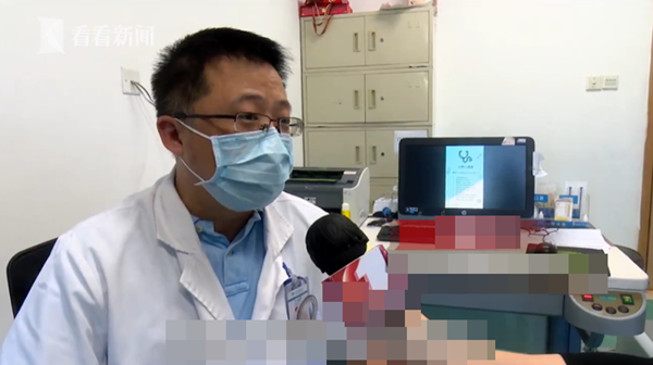 Cô gái mới 27 tuổi đã bị đục thủy tinh thể, nguyên nhân là do thường xuyên uống loại nước giải khát mà giới trẻ rất ưa thích-2