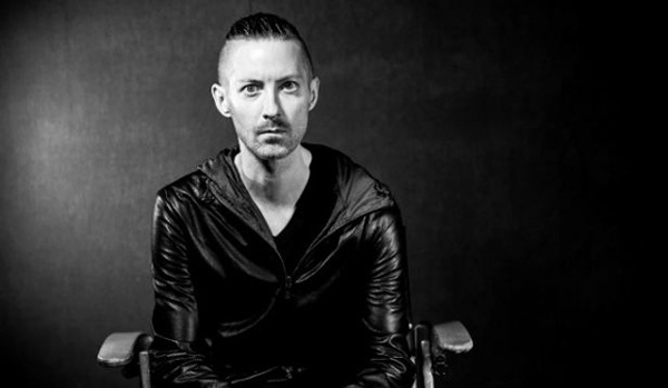 Bí mật trong nghề và góc khuất của những trai bao làm nghề mua vui cho khách hàng đồng tính-2