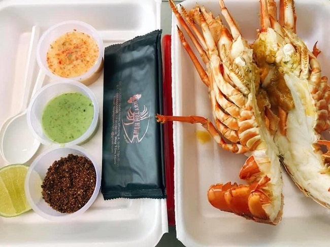 Từ bỏ công việc tại sân bay, 9X về bán tôm hùm khoe doanh thu siêu khủng-4