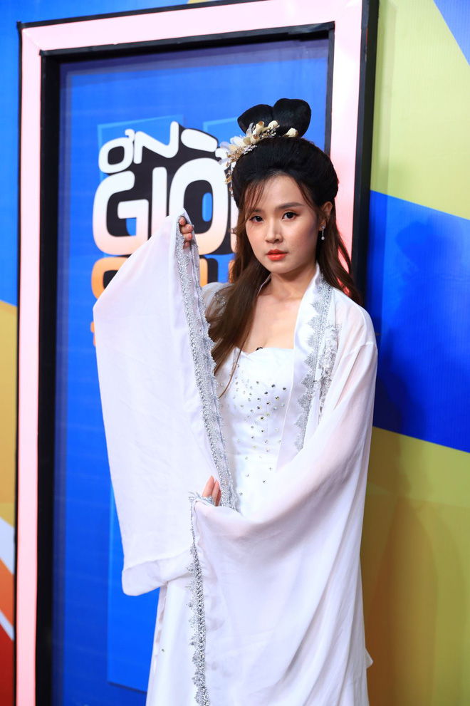 Midu: Tôi chắc chắn sẽ bị Trường Giang đòi nợ với một khoản tiền rất lớn-4