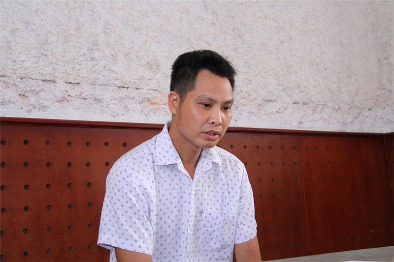 Thầy giáo tiểu học nhiều lần ân ái khiến nữ sinh 14 tuổi làm mẹ-1