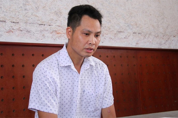 Vụ thầy giáo ngủ chung giường khiến nữ sinh sinh con: Vợ nghi phạm vừa sinh con-2