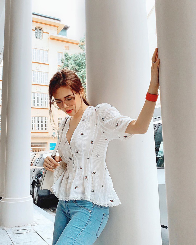 Phanh Lee có 10 cách diện áo blouse cực khéo, chị em học theo thì đi làm hay đi chơi cũng được khen mặc đẹp-5