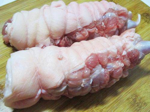 Luộc thịt theo cách này, bảo sao chất bổ trôi hết ra ngoài, chất có hại lại ngấm vào trong-3