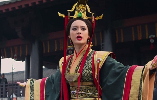 Vị Vương hậu ghen tuông tiếng tăm trong lịch sử, nhiều lần chỉ cần dùng một chiêu duy nhất mà thanh tẩy cả hậu cung, khiến tình địch sống không bằng chết”-2