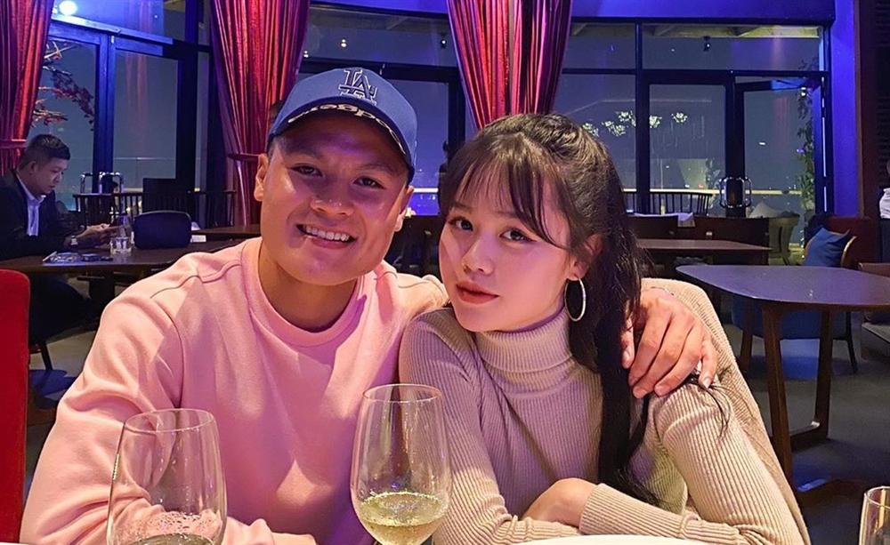 Cầu thủ đá bóng giỏi là được, nhưng khi bán hình ảnh đẹp lấy tiền thì tán gái dạo không còn là việc cá nhân-3